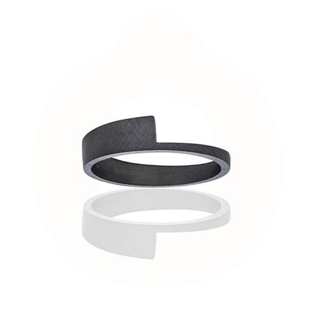 Wille Jewellery - Nordic Ring i sort rhodineret sølv 5 mm NR201-BR